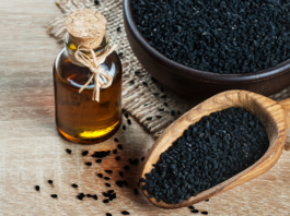 Osteoartrosi del ginocchio: i benefici clinici della Nigella sativa