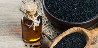 Osteoartrosi del ginocchio: i benefici clinici della Nigella sativa