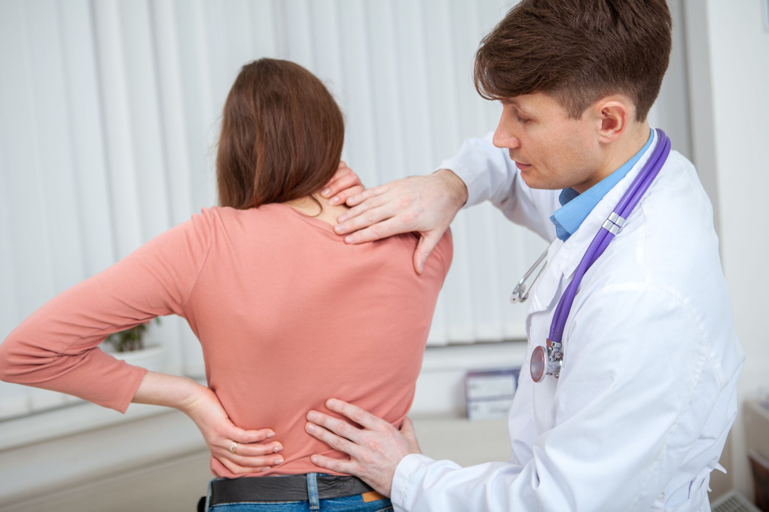 Scoliosi e propriocezione: la terapia di consapevolezza corporea di base può aiutare? Scoliosi e propriocezione: la terapia di consapevolezza corporea di base può aiutare?