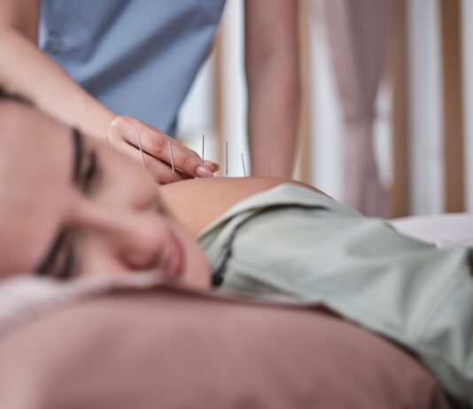 Cervicalgia cronica: gli effetti dell’agopuntura di superficie sul dolore Cervicalgia cronica: gli effetti dell'agopuntura di superficie sul dolore