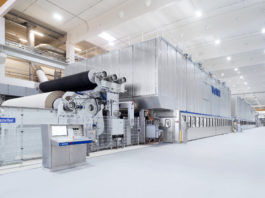 By changing from classic rubber covers to CeraGuide B ceramic roller coatings from Voith, Schoellershammer was able to significantly increase the efficiency of its PM 5