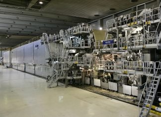 Voith and Saica Group will celebrate 25 years of the PM 9 production line at Saica in El Burgo de Ebro, Zaragoza, Spain