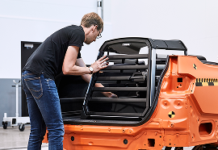 Thule in viaggio con i pet: sicurezza e comfort per le avventure estive Thule