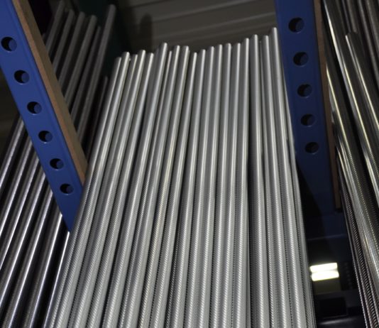 Aluminium lead screws: lightness with heavyweight