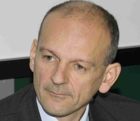 POWER DRIVE a Hall for Power Transmission!