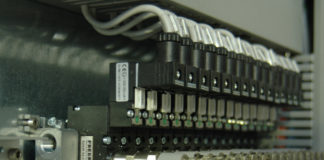 Advanced pneumatic automation for dispensing systems