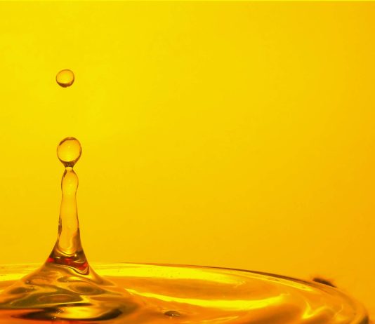 Hydraulic fluids: fire and toxicity risks