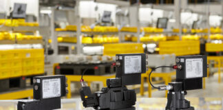 Ex-proof hydraulic systems for offshore mooring plants