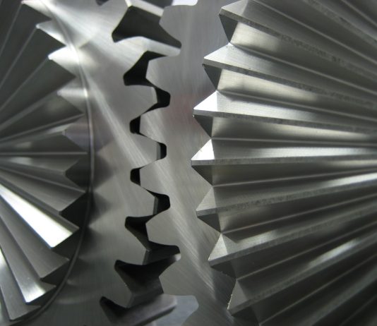 from precision cutting operations to complete gears