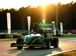 Developing a top-quality gearbox Passando per Svizzera e Liechetnstein sono 495km in poco più di 6 ore, con lavori in tutto il tratto in Germania