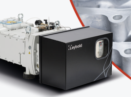 Evacuation of molds for vacuum assisted casting