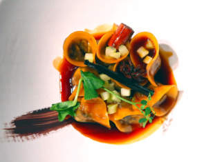 Less is more, anche ai fornelli: la cucina del senza di Marcello Coronini Cucina del senza