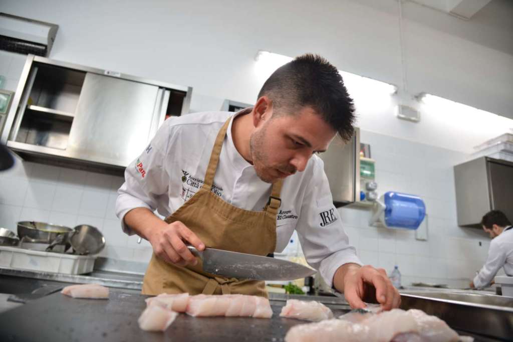 Rafael Arroyo Martínez, chef del ristorante El Claustro di Granda, Spagna