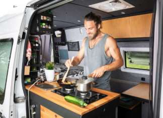 Cucinare in Camper