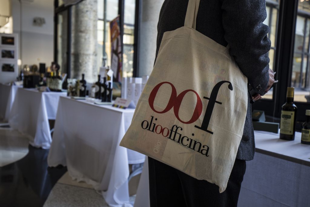l'olio e il mare