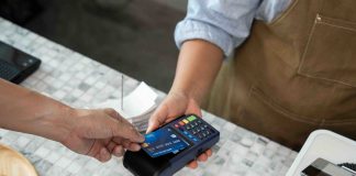 Registratori di cassa e Pos devono essere collegati