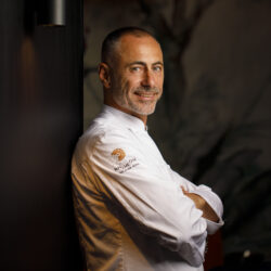 Conversazioni sulle spezie, è l’ora della miscelazione: parola di chef Apreda 3.Chef Francesco Apreda_photo by Alberto Blasetti