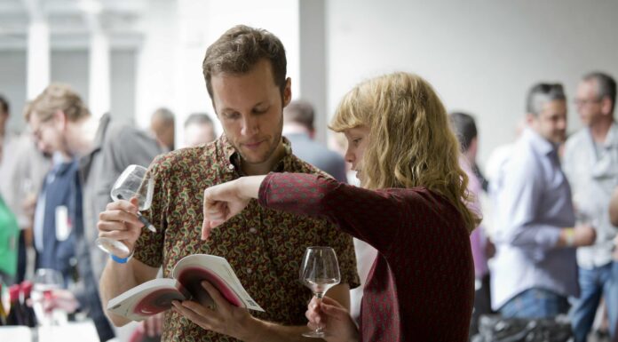Slow Wine Fair 2027, Raw Wine arriva a Bologna
