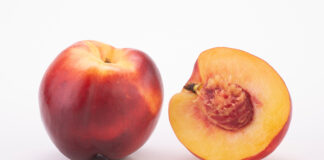 Nettarine, eccesso di offerta e domanda debole prezzi nettarine