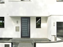 Sei nuovi vetri decorativi per le porte d’ingresso in alluminio