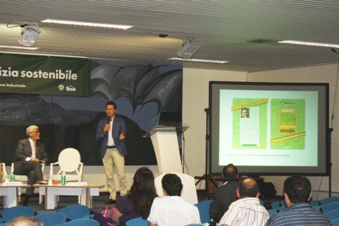 03.Gaetano-Contento-durante-l_intervento-di-presentazione-del-progetto-Master-Love-Green