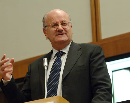 Il Cavalier Elio Catania eletto alla presidenza di Assinform