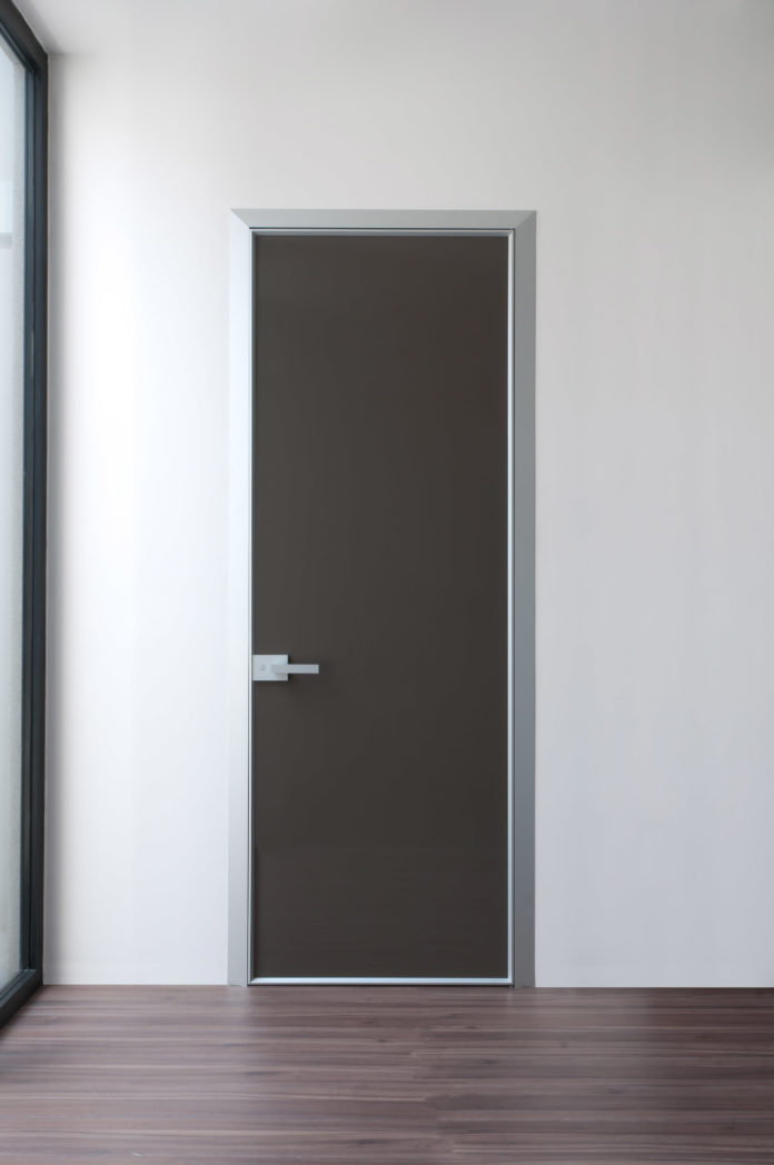 Porta a battente FILUM di Albed srl