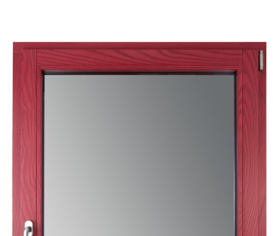 Omero, nuovo serramento in legno con prestazioni da primato