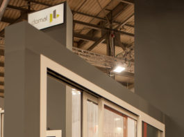 Nuovo scorrevole a tre binari: alte prestazioni per grandi vetrate