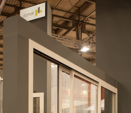 Nuovo scorrevole a tre binari: alte prestazioni per grandi vetrate