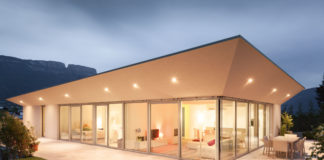 Nuove soluzioni per vetrate di grandi superfici con profili in PVC