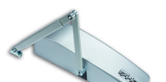 Muove automaticamente e in silenzio ante fino a 300kg di peso