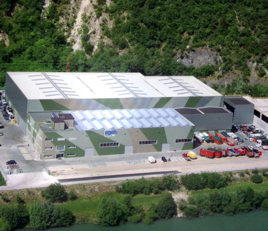 Premiata architettura mimetica per intervento di riqualificazione