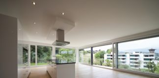 Permette di aprirsi a nuove grandi prospettive. Scorrevoli EKU 170 AS TT