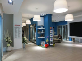 Operativo il nuovo showroom di Alusystem a Siderno. Oltre 20 i sistemi esposti