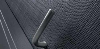 …E il piano dell’anta si trasforma in originale superficie espressiva