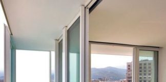 Sicurezza applicazioni vetrarie: obblighi invariati  in attesa della revisione