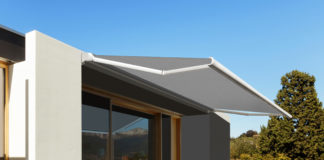 Pensata per case di prestigio e ambienti esclusivi. Nuova tenda da sole