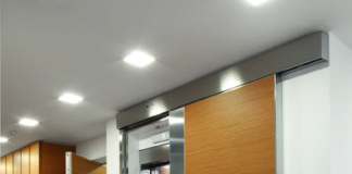 Porta antieffrazione anche per elevare la sicurezza della chiusura dell’ascensore