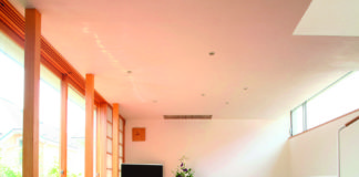 Finestre e porte, l’eleganza del legno e la resistenza dell’alluminio. Riuscito connubio