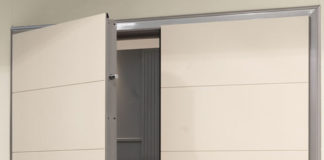 Elegantemente sicura (classe 3). Nuova raffinata porta blindata a doppio battente