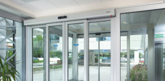 Nuova automazione ridondante per porte scorrevoli poste sulle vie di fuga