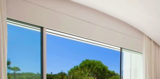 Di minimale solo il design. Sistema scorrevole in alluminio a “tutt’altezza”