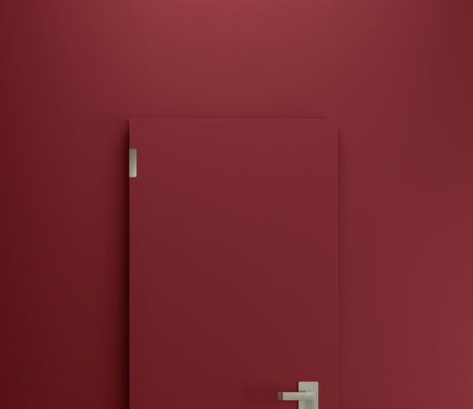 Chiusura antieffrazione “on demand” nella nuova finitura laccato “Marsala”