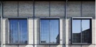 Profilo in acciaio di dimensioni contenute ma dalla grande portanza anche con anta ribalta