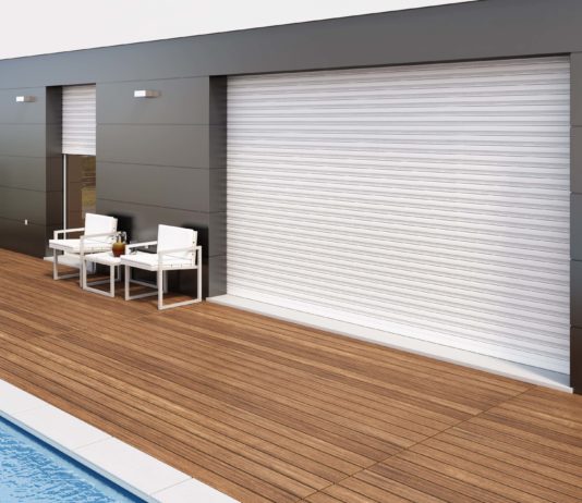 Innovativo avvolgibile di sicurezza in alluminio con stecche anche microforate