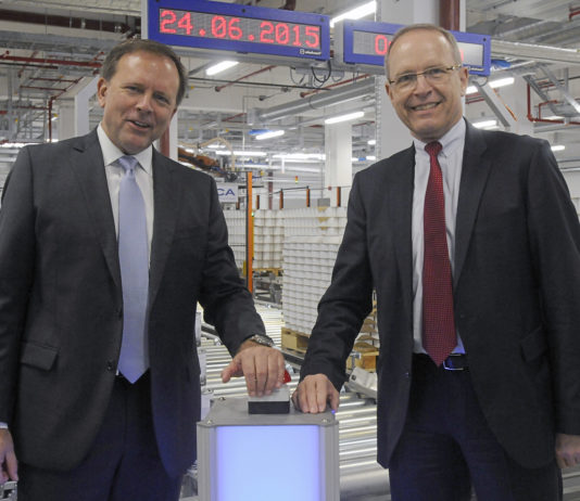 Axalta apre il nuovo impianto prodotti all’acqua presso la sede di Wuppertal in Germania