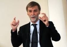 Legge delega riordino appalti pubblici. Spacchettati i 9 commi per dare vita a 2 decreti