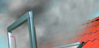 Nuovo ed originale sistema finestra “di evacuazione naturale di fumo e calore”