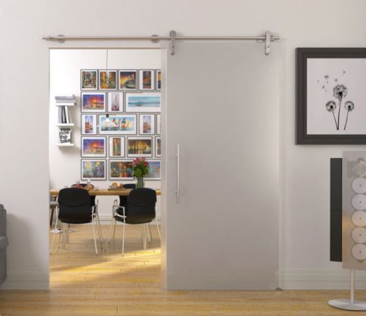 Sistema porta scorrevole in acciaio inox con innovativo fermo 100% made in Italy
